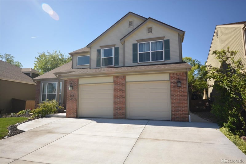 768 Huntington Pl, Highlands Ranch, CO 80126