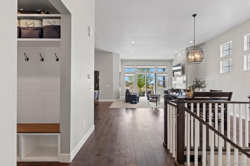 7043 Uriah St, Aurora, CO 80016