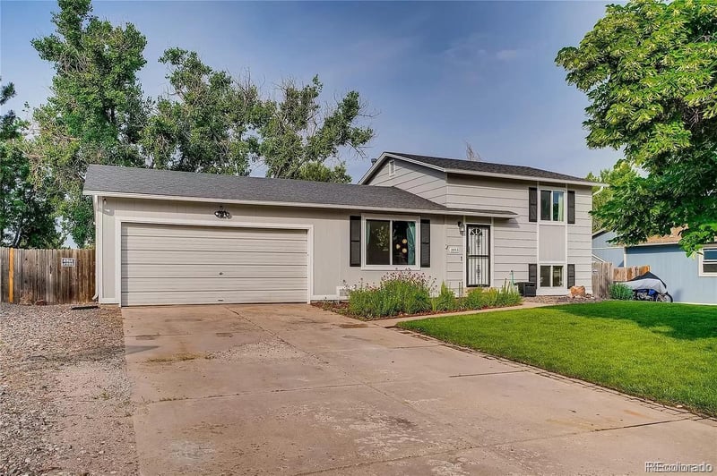 2863 Joplin Ct, Aurora, CO 80013