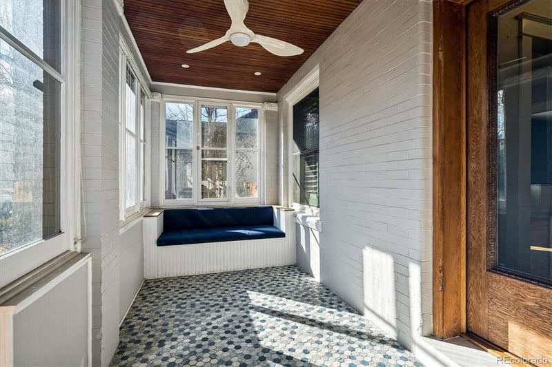 333 Downing St, Denver, CO 80209