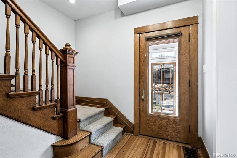 333 Downing St, Denver, CO 80209
