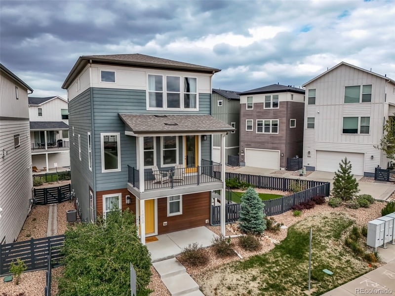 1000 Southurst Ln, Littleton, CO 80129