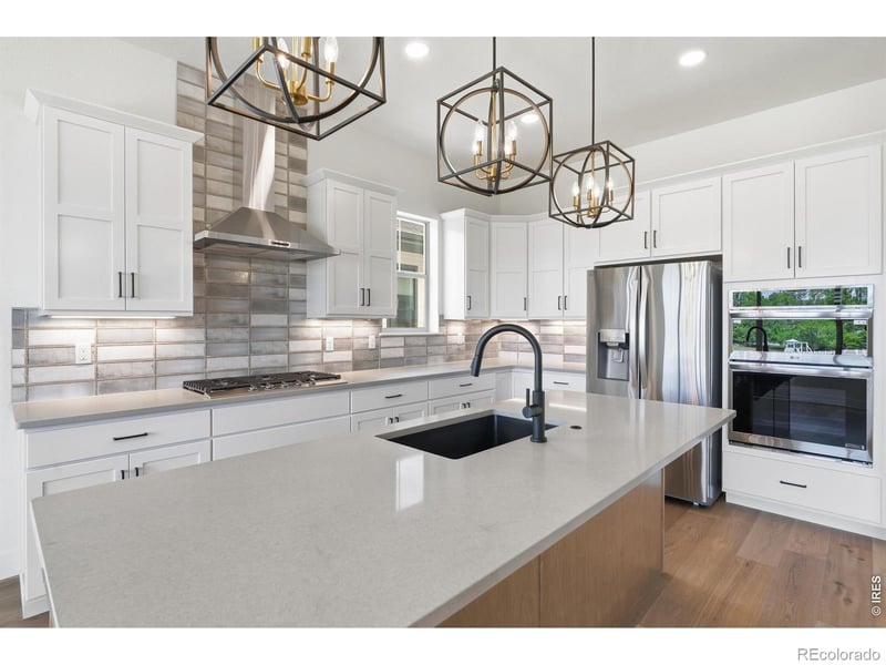 8463 Annapolis Dr, Windsor, CO 80528