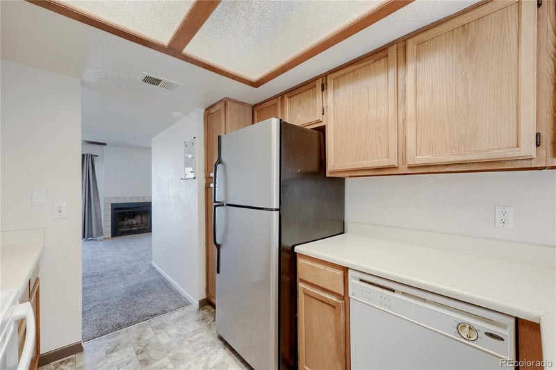 1302 Cathay Ct #202, Aurora, CO 80017