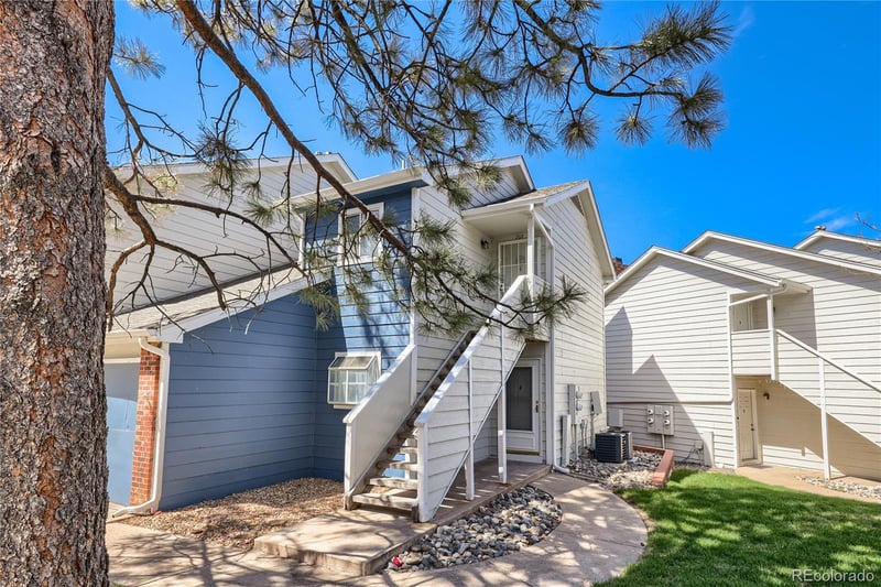 1302 Cathay Ct #202, Aurora, CO 80017