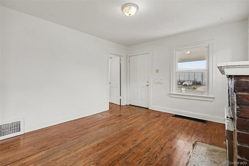 1237 Bannock St, Denver, CO 80223