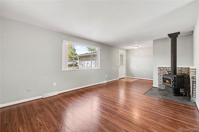 966 8th Ave, Broomfield, CO 80020