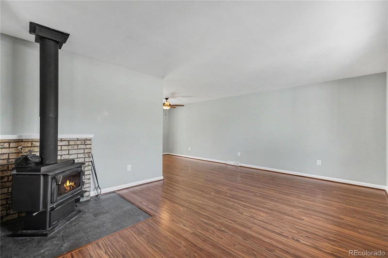 966 8th Ave, Broomfield, CO 80020