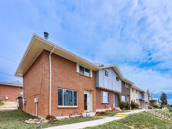 8763 Santa Fe Dr, Thornton, CO 80260