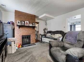 8763 Santa Fe Dr, Thornton, CO 80260