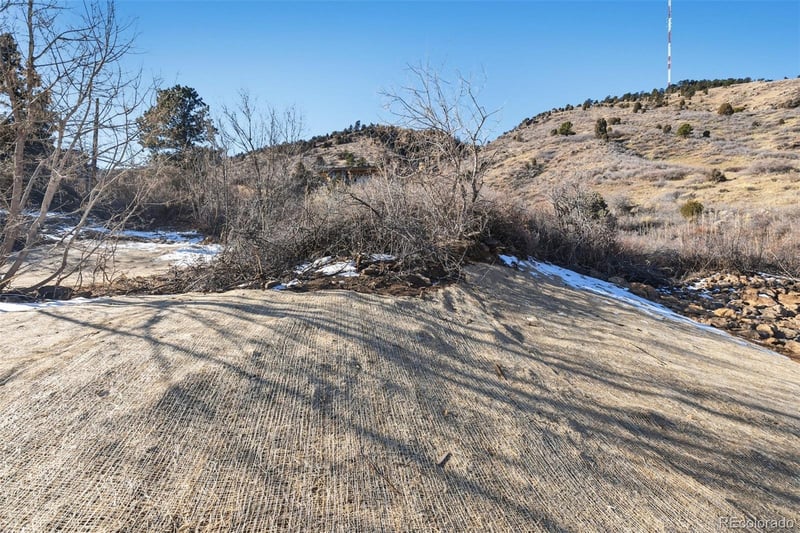 852 Shelton Rd, Golden, CO 80401