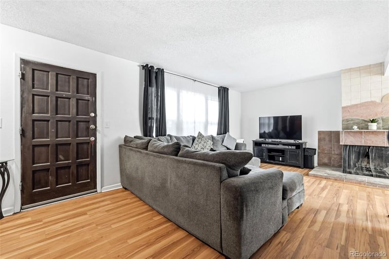 3747 Granby Way, Aurora, CO 80014