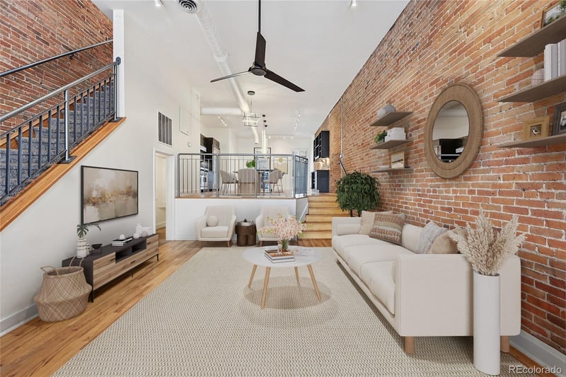 1748 Blake St, Denver, CO 80202