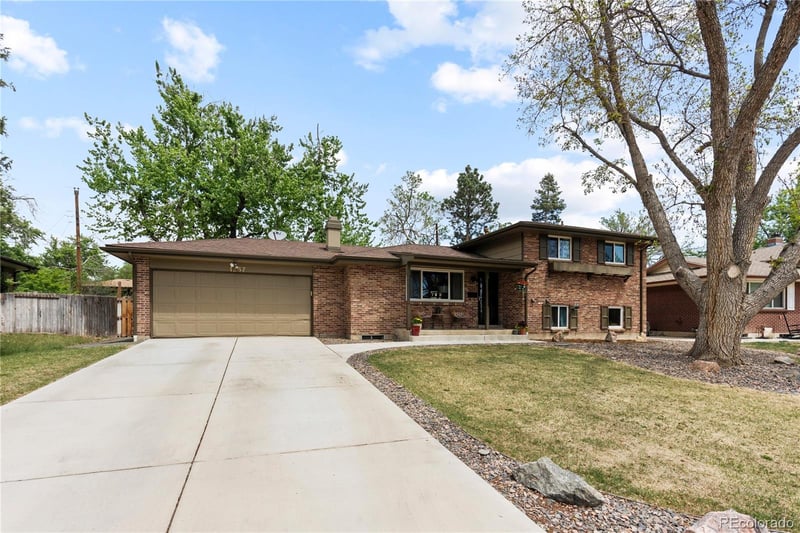 1257 S Dover Way, Lakewood, CO 80232