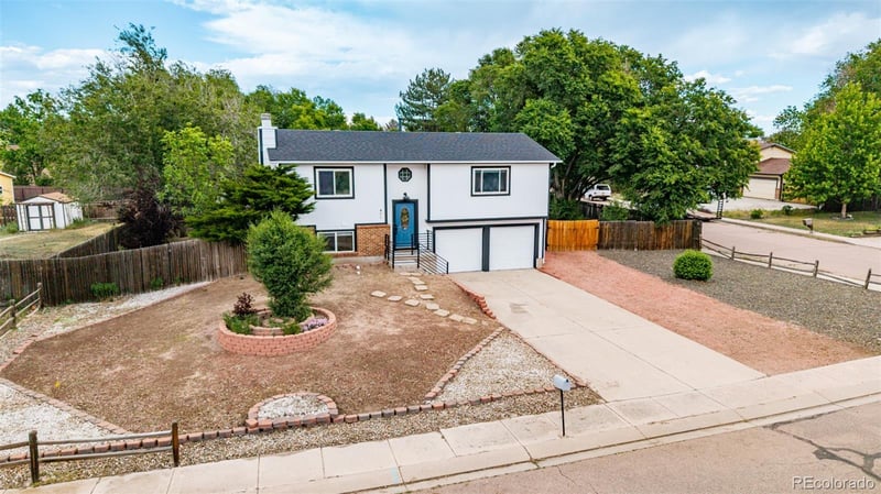 995 W Nolte Dr, Colorado Springs, CO 80916
