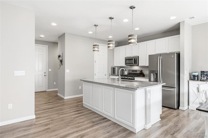 4628 Nepal Way, Aurora, CO 80015