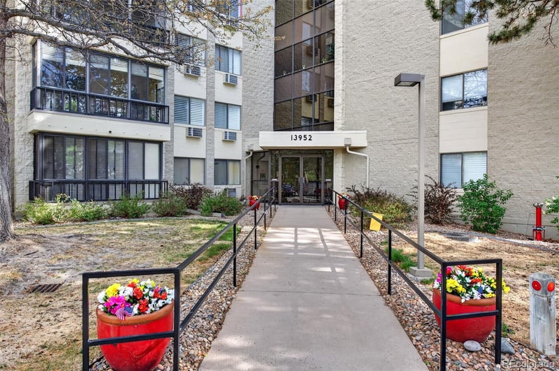 13952 Marina Dr #103, Aurora, CO 80014
