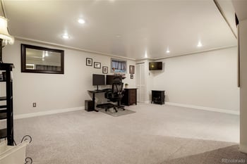 2741 Salida Way, Aurora, CO 80013
