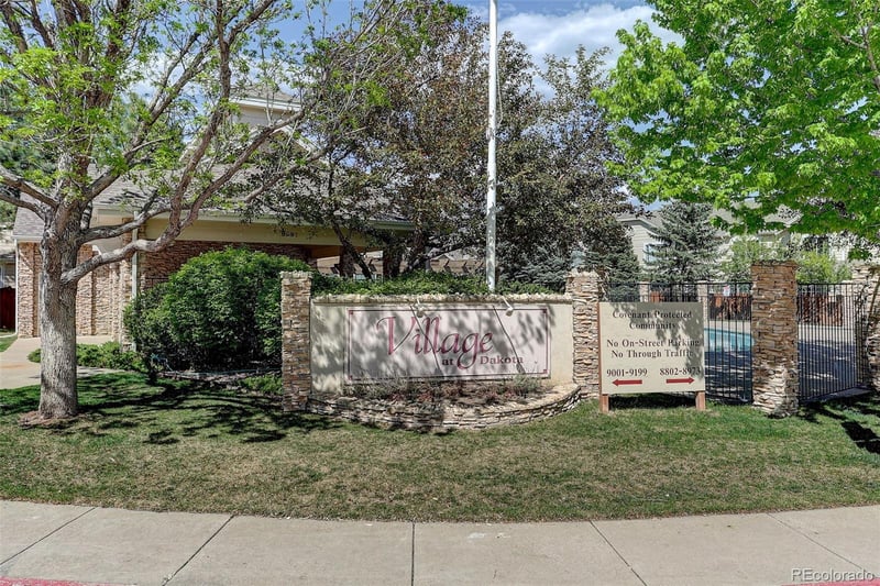 9122 Phillips Dr, Littleton, CO 80128