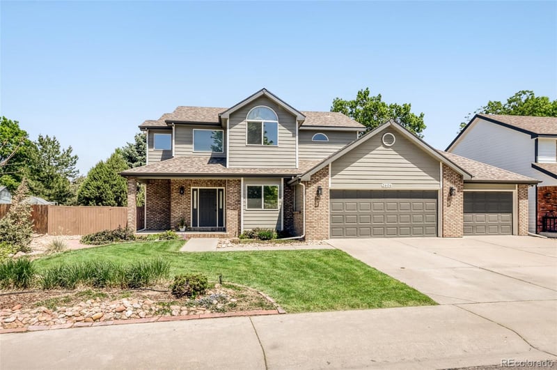 2606 Willow Creek Dr, Fort Collins, CO 80525