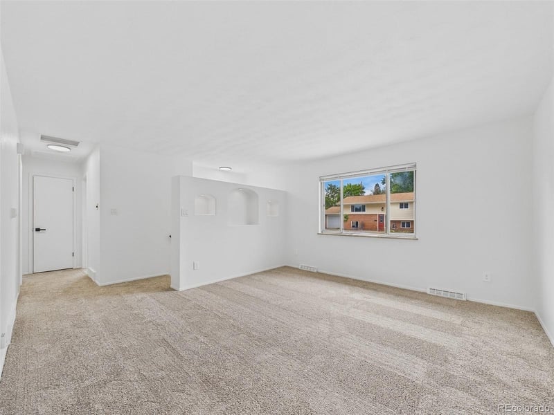6950 62nd Pl, Arvada, CO 80003