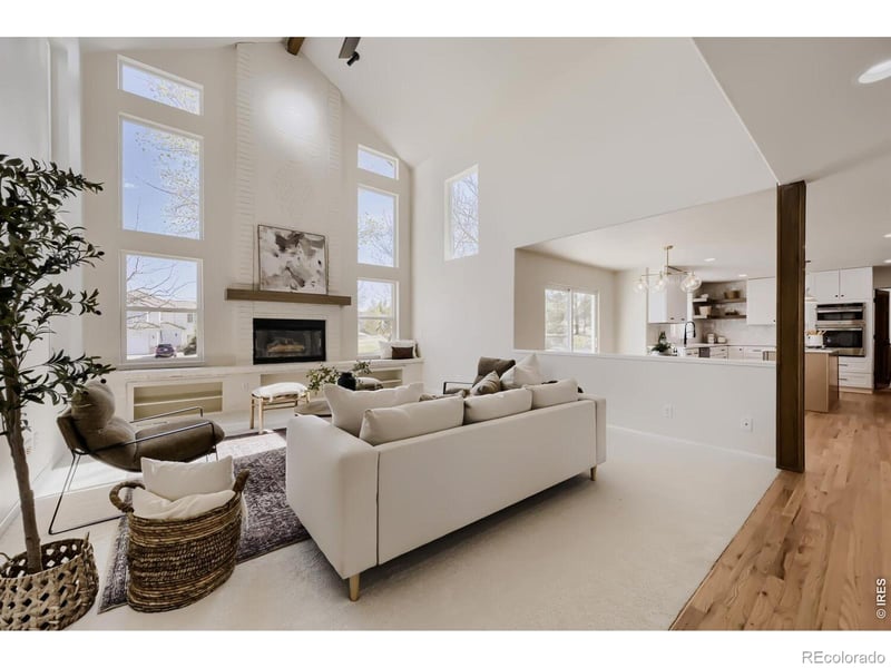 19882 E Geddes Pl, Centennial, CO 80016