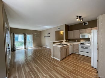 1146 Opal St #101, Broomfield, CO 80020