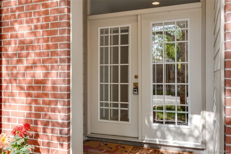 9622 Arkansas Pl, Denver, CO 80247
