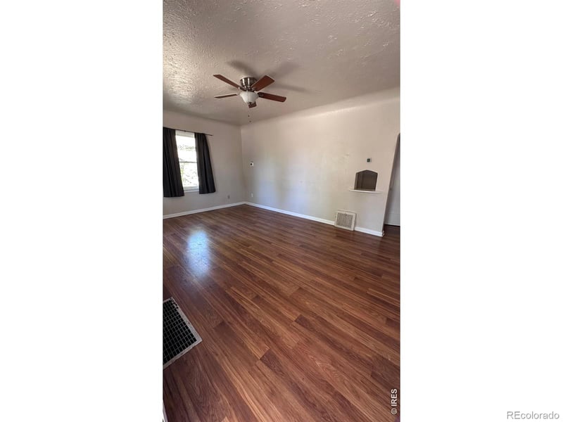 2038 6th Ave, Greeley, CO 80631