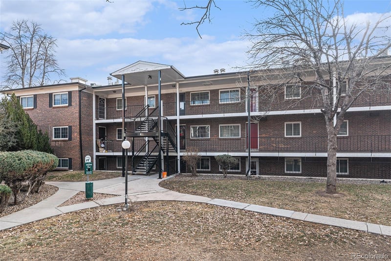 6800 Tennessee Ave #411, Denver, CO 80224