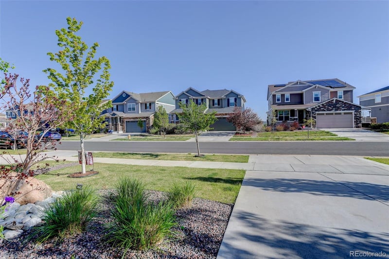 23952 Minnow Cir, Aurora, CO 80016
