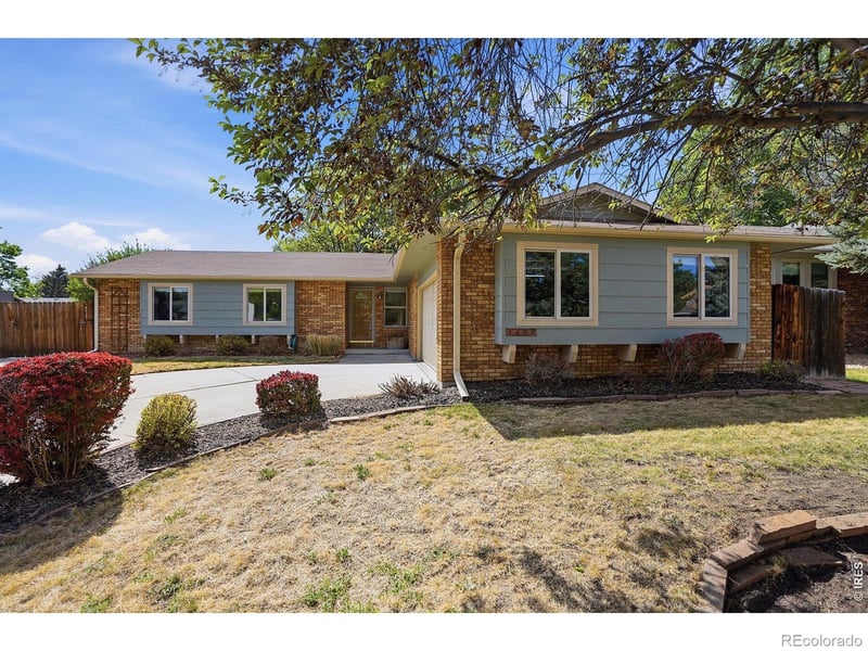 1689 Geneva Cir, Longmont, CO 80503