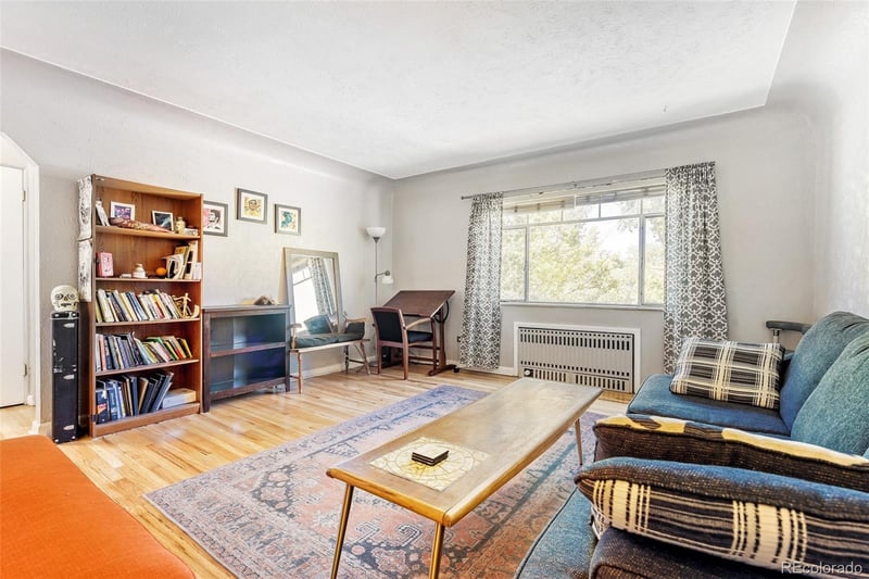 1130 Pennsylvania St #202, Denver, CO 80203