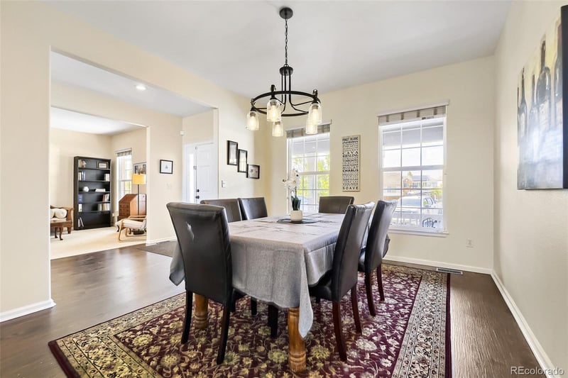 4898 Killarney Ct, Aurora, CO 80015