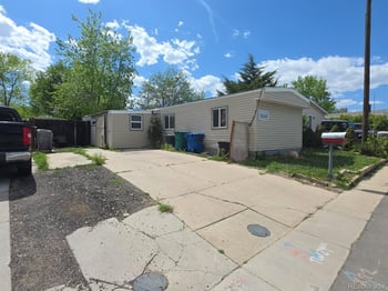 9069 Mandel St, Denver, CO 80260