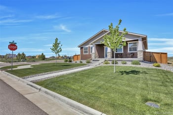 2959 Nectar St, Strasburg, CO 80136