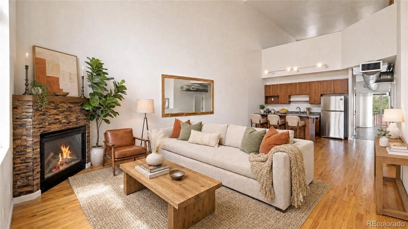 220 Roslyn St #706, Denver, CO 80230