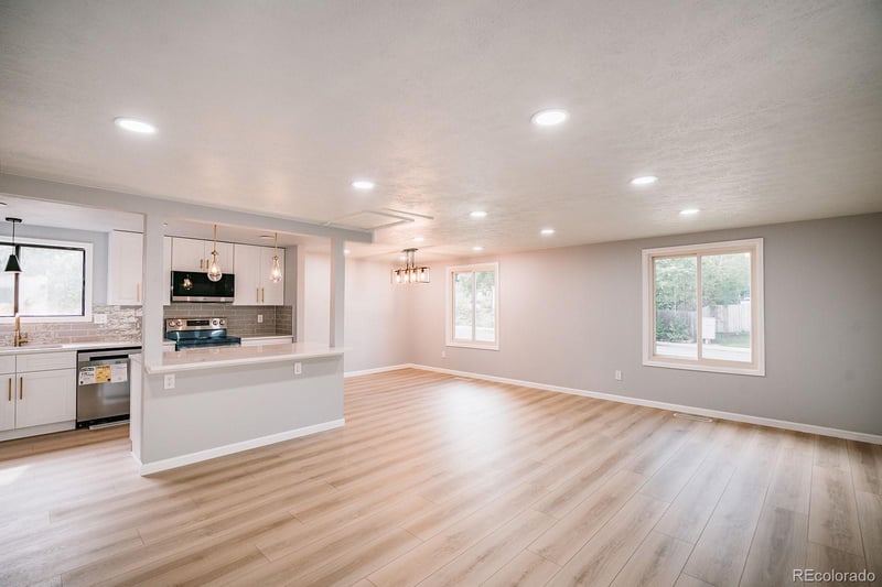 6637 95th Pl, Broomfield, CO 80021