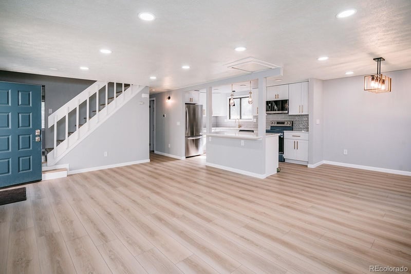 6637 95th Pl, Broomfield, CO 80021