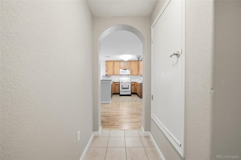 23306 E 5th Pl #202, Aurora, CO 80018