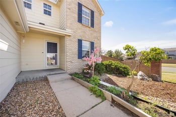 19308 Dickenson Pl, Aurora, CO 80013