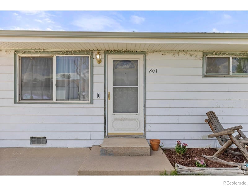 201 4th St, La Salle, CO 80645