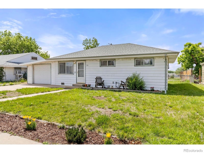 201 4th St, La Salle, CO 80645