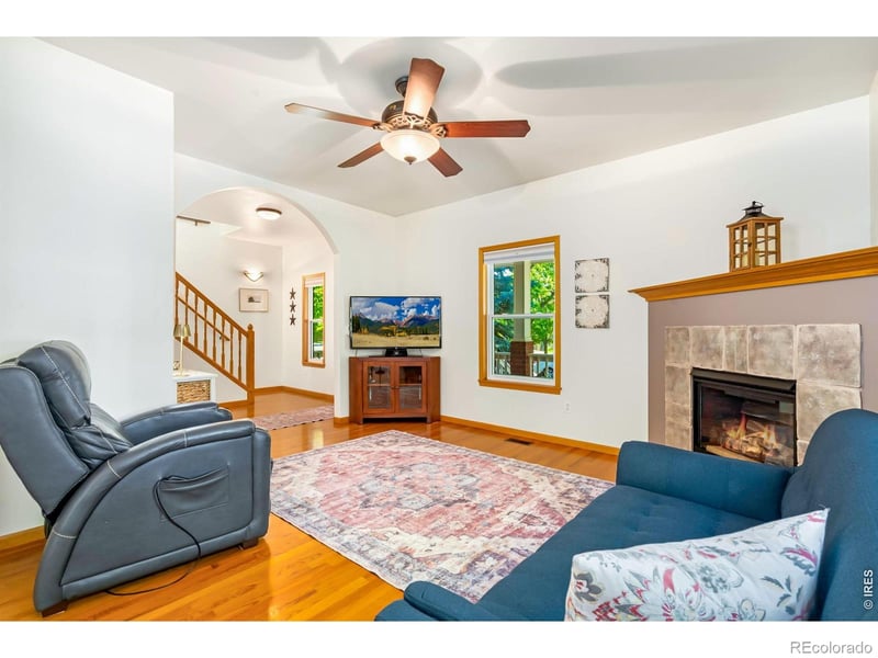 214 Colorado Ave, Berthoud, CO 80513