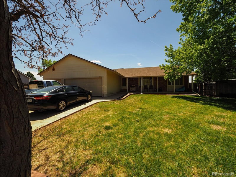 3793 Olathe Cir, Aurora, CO 80013