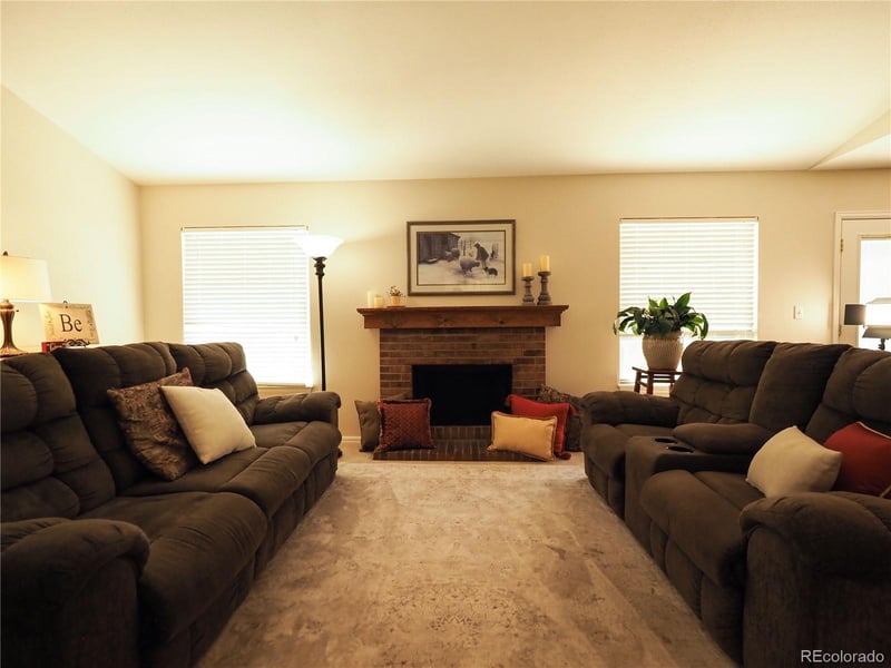 3793 Olathe Cir, Aurora, CO 80013