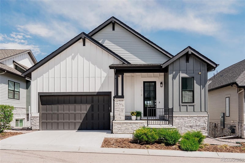 7018 Homeplace St, Castle Rock, CO 80108