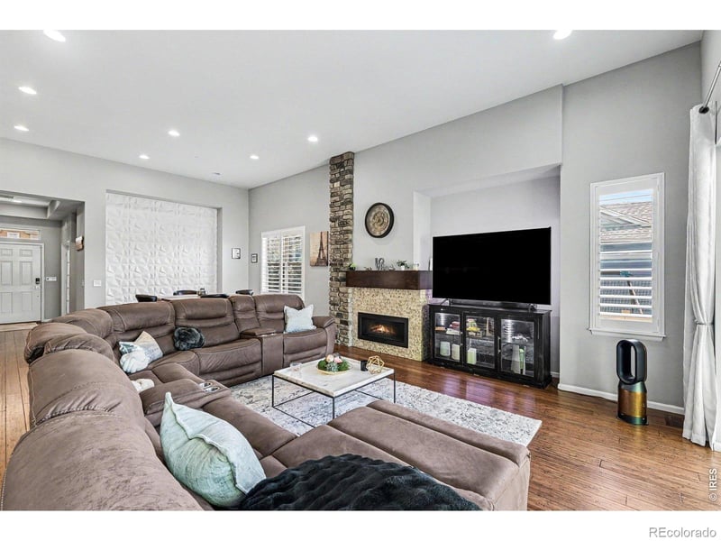 5481 Lulu City Dr, Timnath, CO 80547
