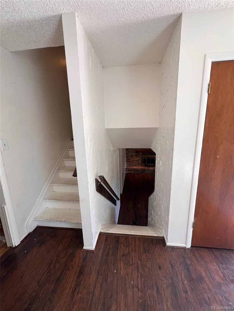 6438 Harlan Way, Littleton, CO 80123