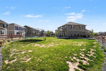4452 Ukraine Ct, Aurora, CO 80015